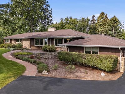 1123 Lake Shore ROAD, Grafton, WI, 53024