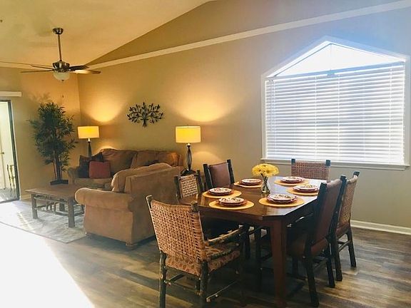 5th image of 350 S Wildwood Dr #7