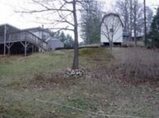 30 Cole Rd, Leicester, NC 28748