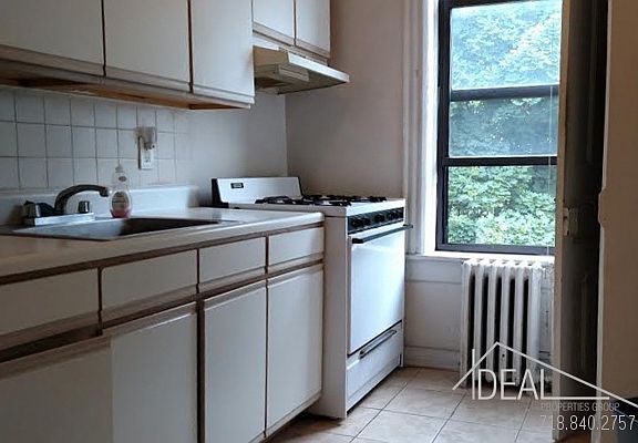 4th image of 428 50th St APT 3R