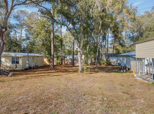 1517 SE Fenway Ave, Steinhatchee, FL 32359