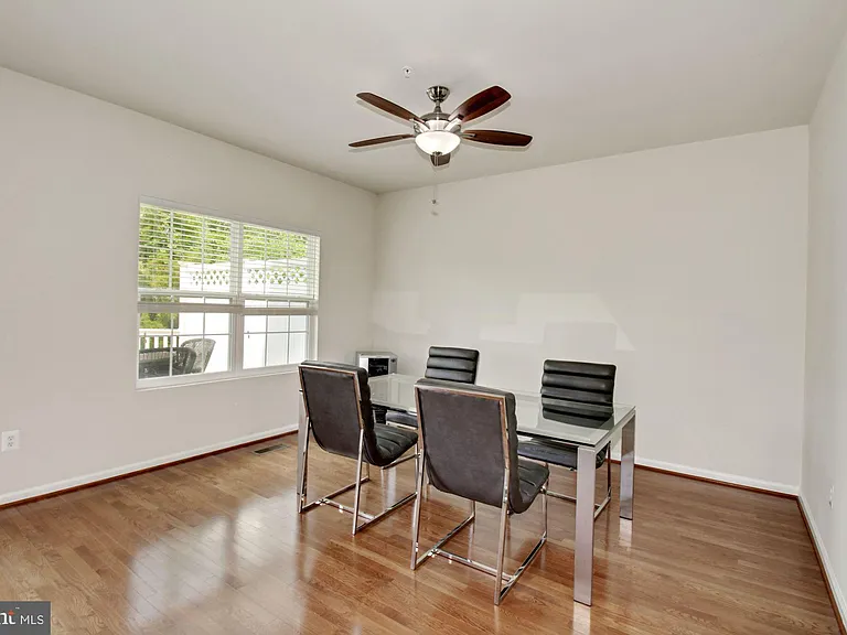 2221 Congresbury Pl — Photo 10