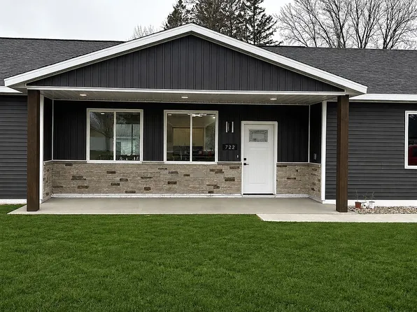 722 Dandrew Ln, Detroit Lakes, MN 56501