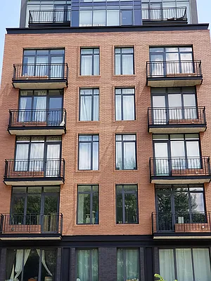 Rented by Saratovsky Michael, LREB | media 9