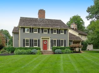 1 Barberry Row, Chester, NJ 07930