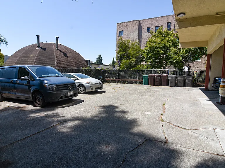 414 Fairmount Ave #102 — Photo 7