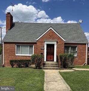 700 Sheridan St, Hyattsville, MD, 20783