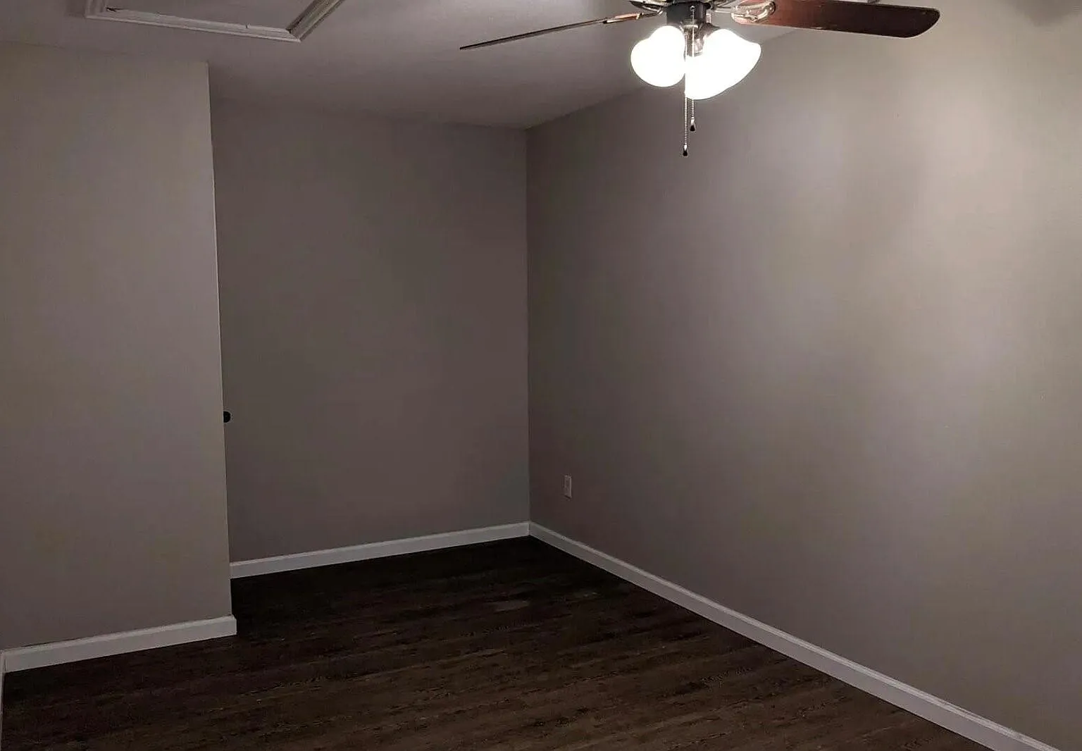 5 bed, 2017 sqft, $2,200 — Photo 3