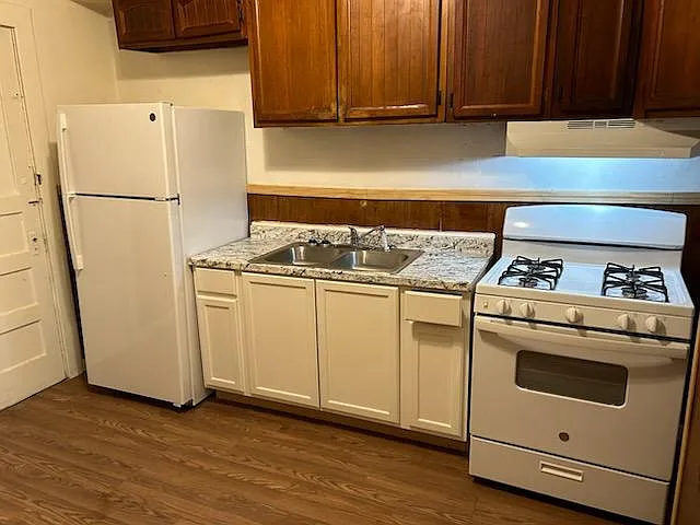 707 Willis Ave #1 — Photo 3