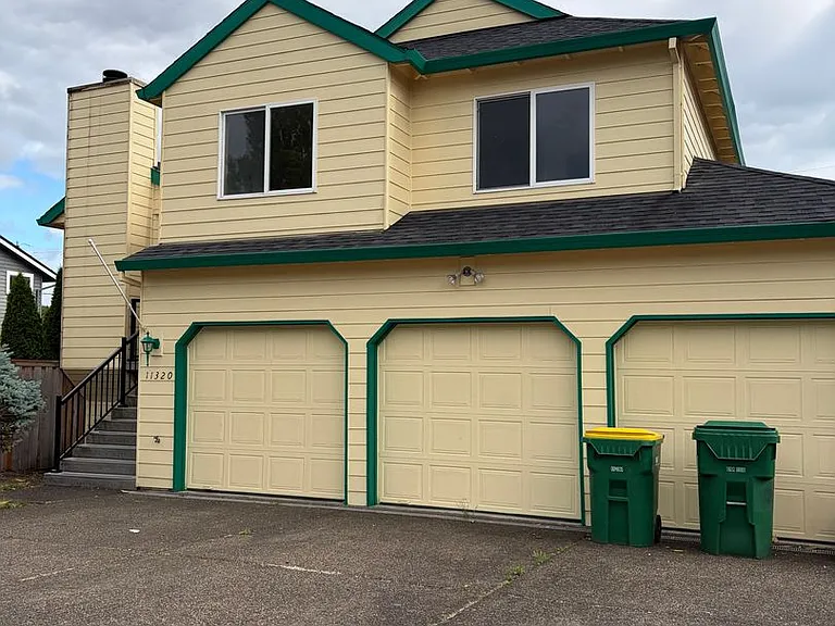 11320 SW Clifford St — Photo 2