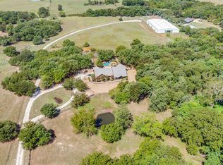 2431 Dr Sanders Rd, Crossroads, TX 76227