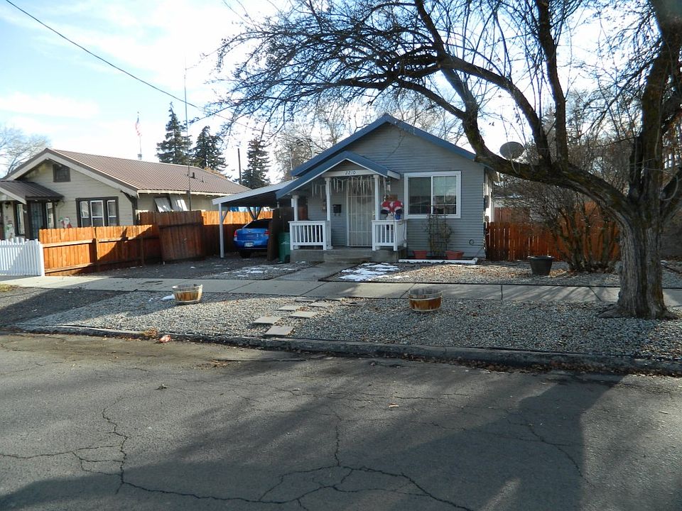 1st image of 2210 Vine Ave