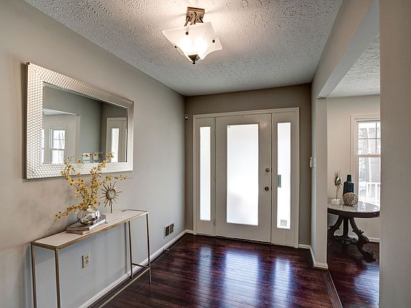 3rd image of 2955 Timber Wood Way