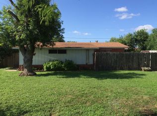 310 Mesquite Ave, Rio Hondo, TX 78583