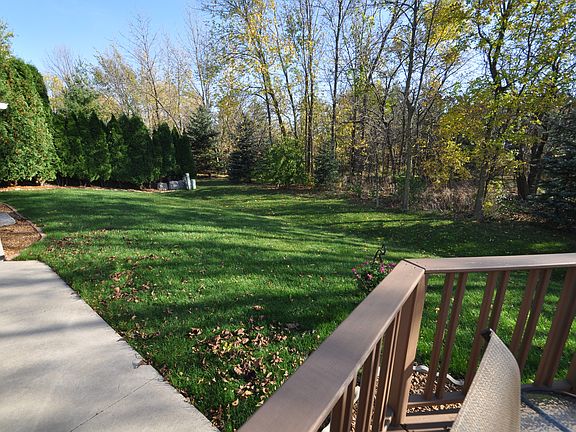 4th image of W6988 Edgewater Dr