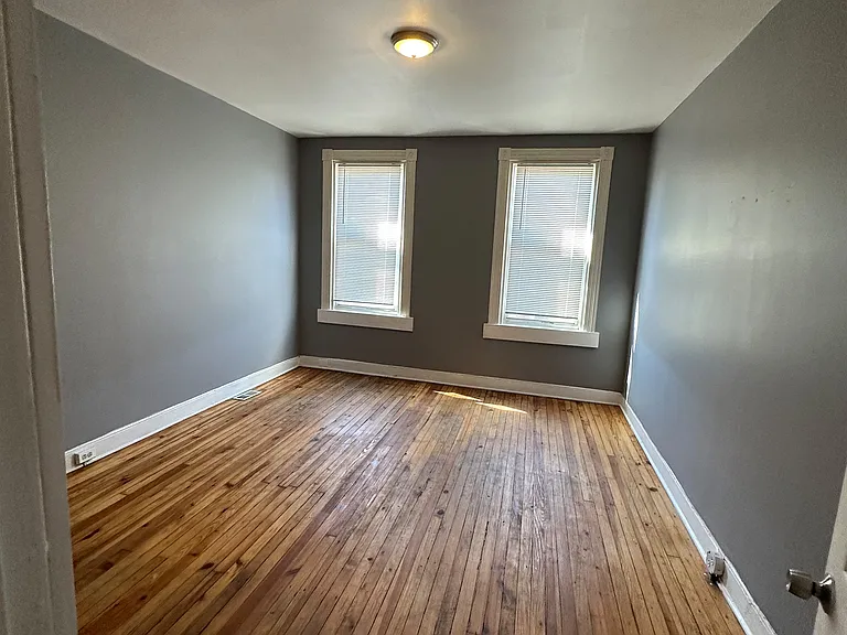 803 N Lakewood Ave — Photo 8
