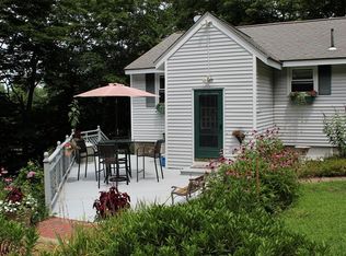 52 Pond St, Norfolk, MA 02056