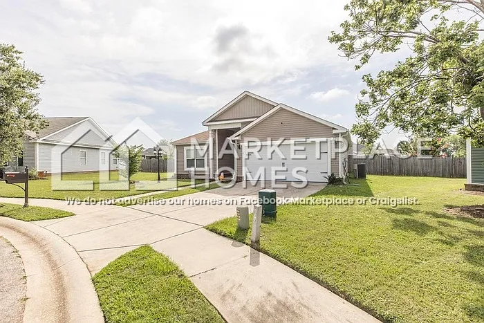 3 bed, 2.0 bath, 1279 sqft, $1,750 — Photo 3