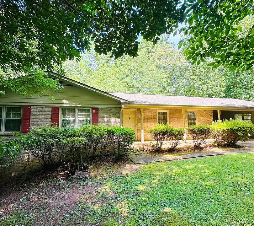 1st image of 375 Segrest Cir