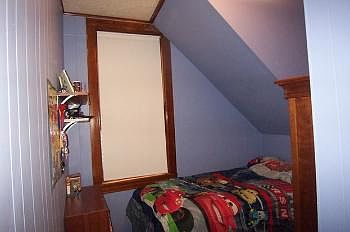 5th image of 1800 W Race Ave