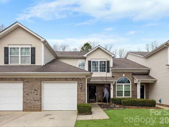 11667 Stockdale Ct, Pineville, NC 28134