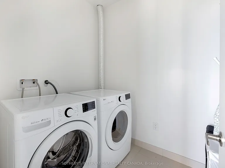 15 Lower Jarvis St #4502 — Photo 21