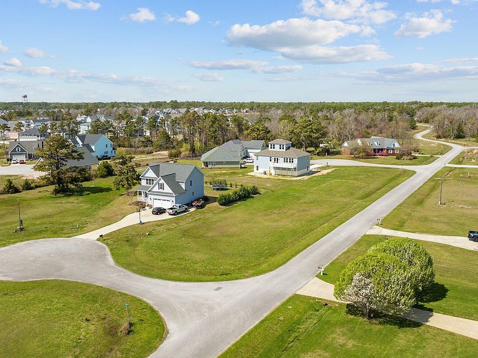 100 Wave Ct Newport NC Zillow