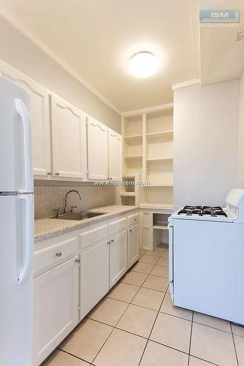 Floor plan Studio 1 bath