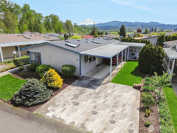 2nd image of 836 Harman Way S #76