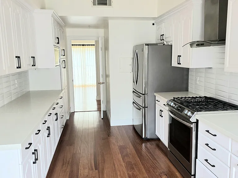 10772 Massachusetts Ave #200 — Photo 6