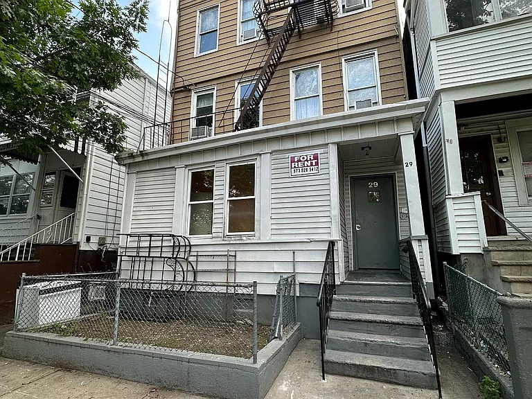 29 Parker Ave #A — Photo 2