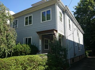 88 Davis Ave, Brookline, MA 02445