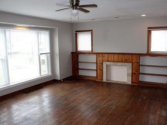 4th image of 718 N Eastwood Ave