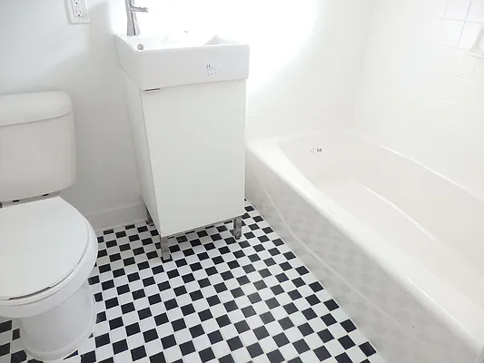 Rented by John O'Kelly Real Estate | media 21