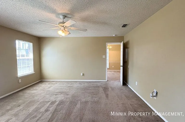 7514 Paris Ave — Photo 18