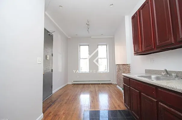 Rented by Yaffa Realty LLC | media 9