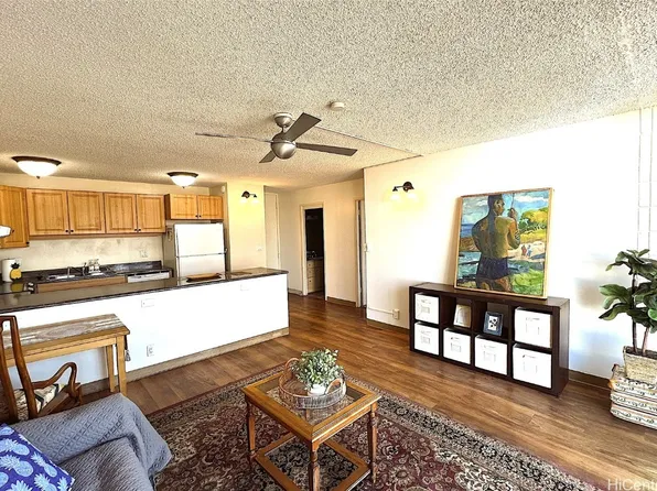 827 Kinau St #D-106, Honolulu, HI 96813