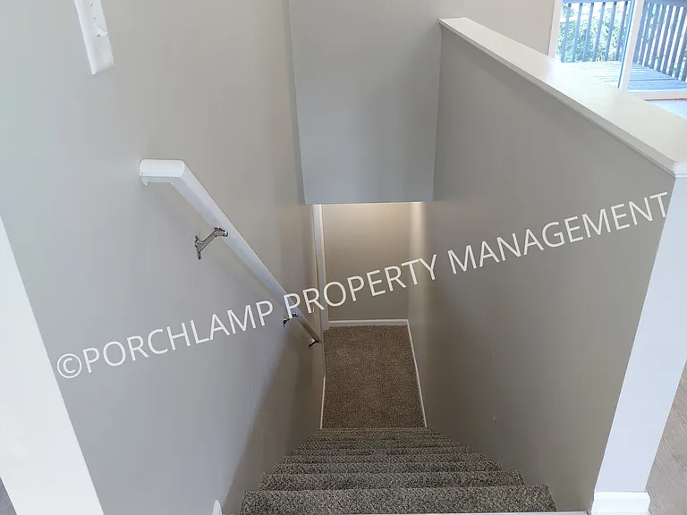 4546 Sarafield St NE — Photo 16