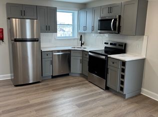 2644 Braddock St FLOOR 3, Philadelphia, PA 19125
