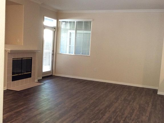 2nd image of 12313 Creekview Dr Unit 17