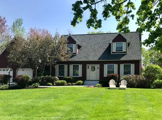 16 Sophie Ln, Hampden, ME 04444