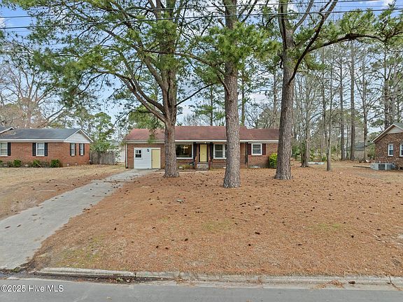 4th image of 421 Drexel Lane