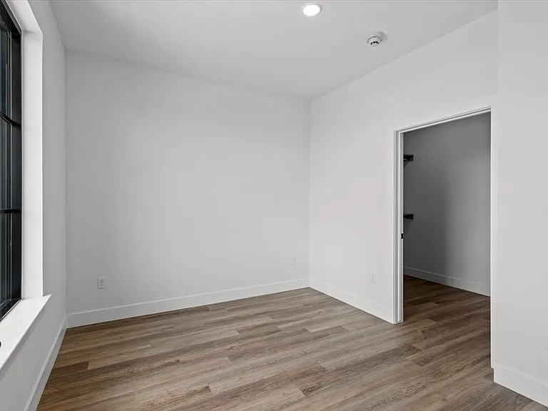 4315 S Congress Ave #423 — Photo 13