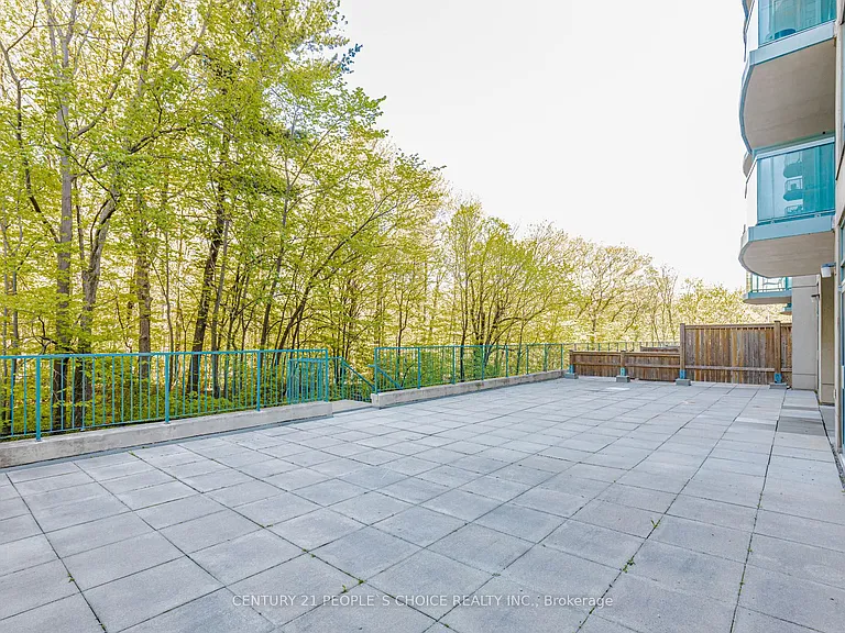 2565 Erin Centre Blvd #506 — Photo 33