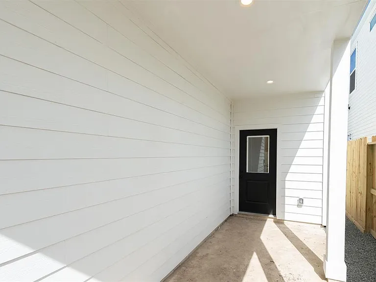 4705 Idaho St — Photo 27