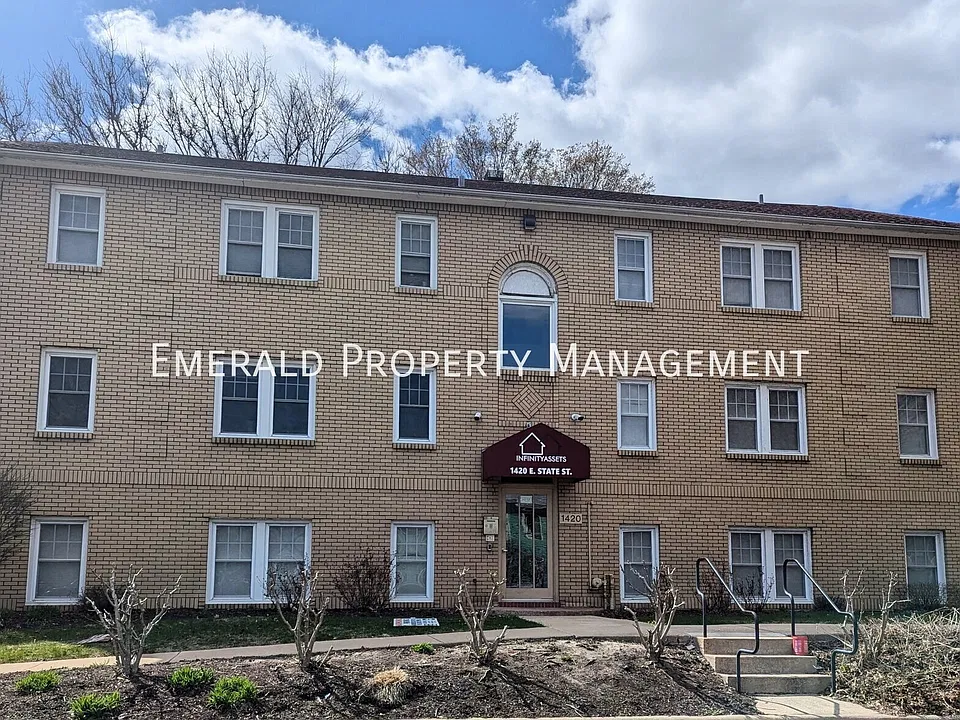 1420 E State St #5