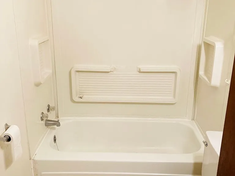 215 E Grandview Dr #2 — Photo 9
