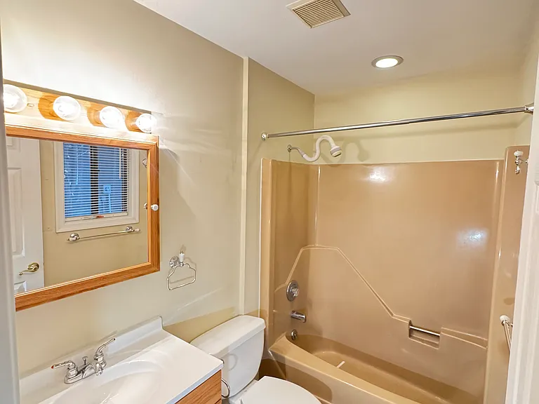 40 Sundial Cir — Photo 6
