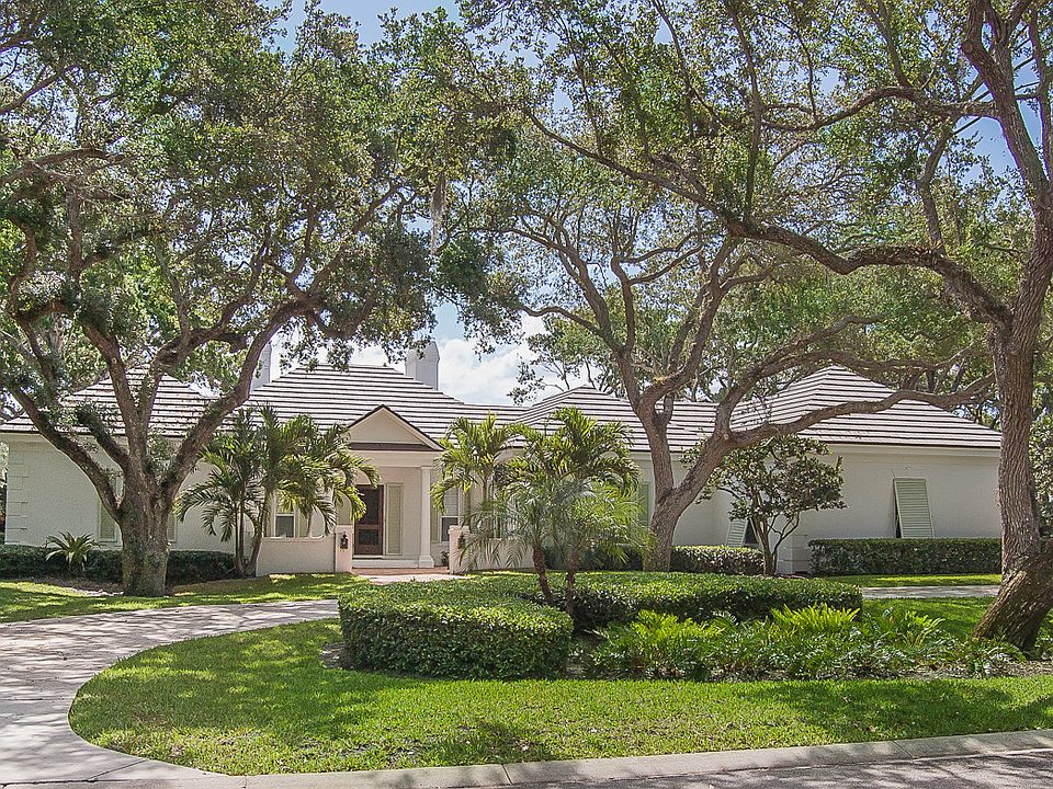 1st image of 751 Shady Lake Ln