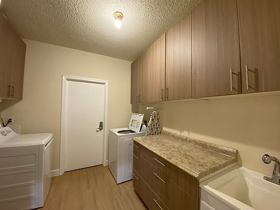 2nd image of 10024 138th Ave NE Unit D